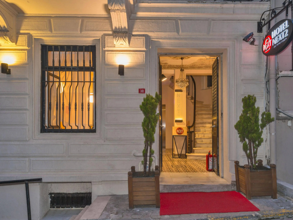 Hotel Next2 - Photo 1