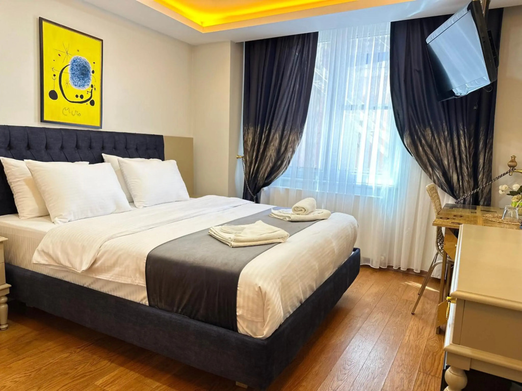 Hotel Next2 - Photo 2