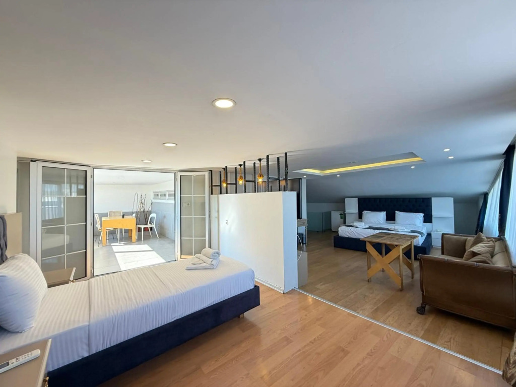 Hotel Next2 - Photo 4