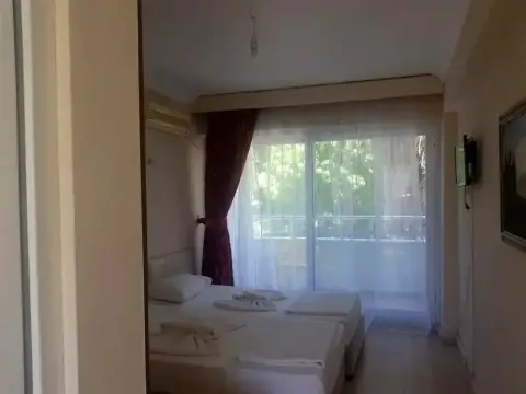 Selina Hotel - Photo 3