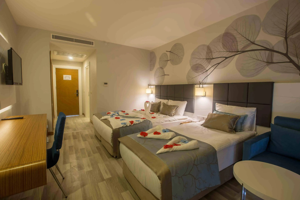 Hotel Xoria Deluxe - Photo 4