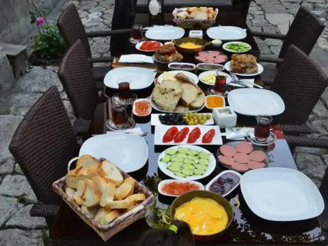 İlk Konak Butik Otel - Photo 4