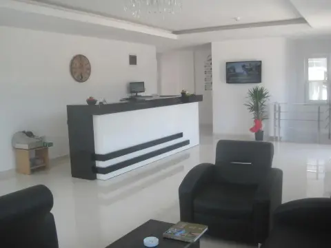 Inci Apart Otel - Photo 1