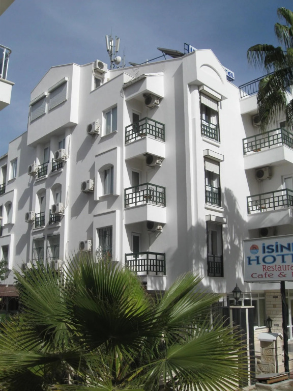 Isinda Hotel - Photo 1