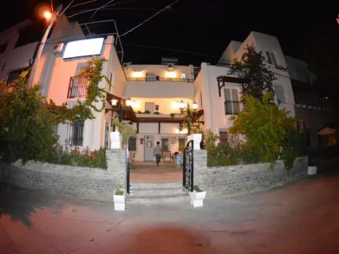 Istankoy Butik Pansiyon - Photo 1