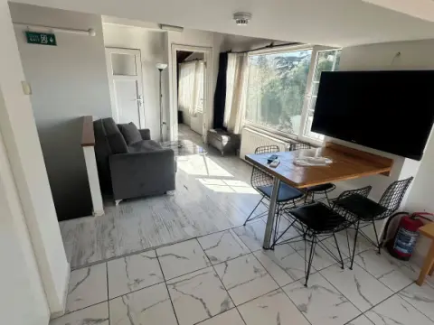 Isthouse Ii - Photo 3