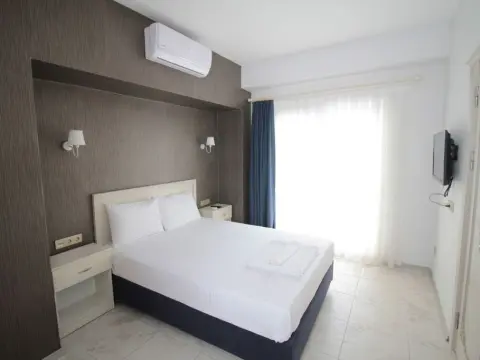 Iz Birak Hotel - фото 3