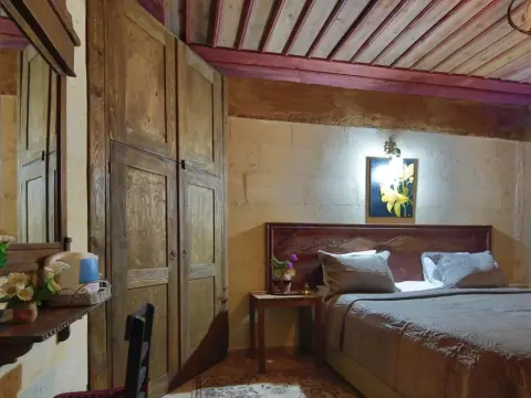 Jerveni Cave Hotel - Photo 3