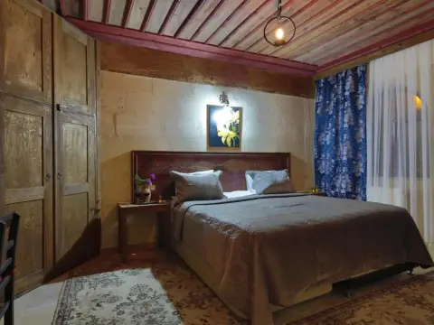 Jerveni Cave Hotel - Photo 4