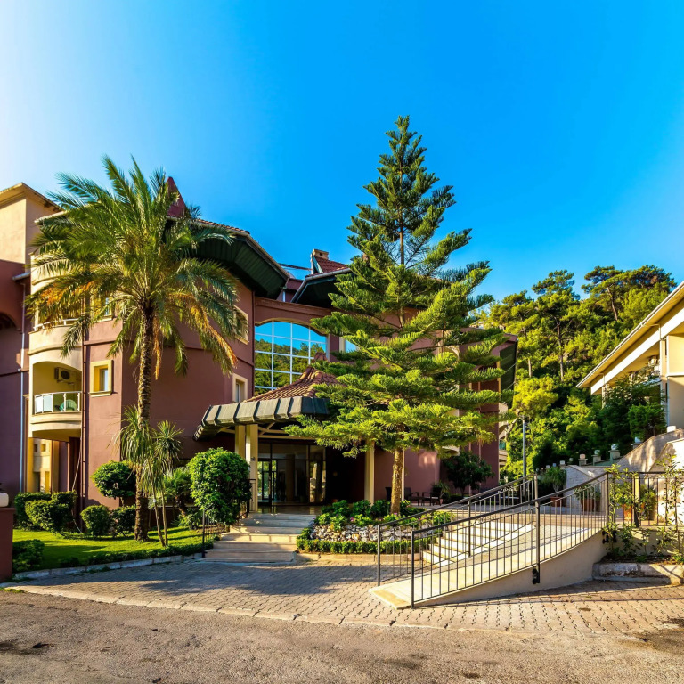 Julian Forest Suites - фото 1