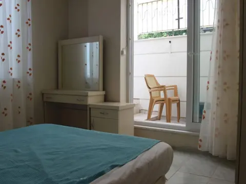 Kara Family Apart - Photo 2