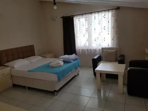 Kara Family Apart - Photo 3