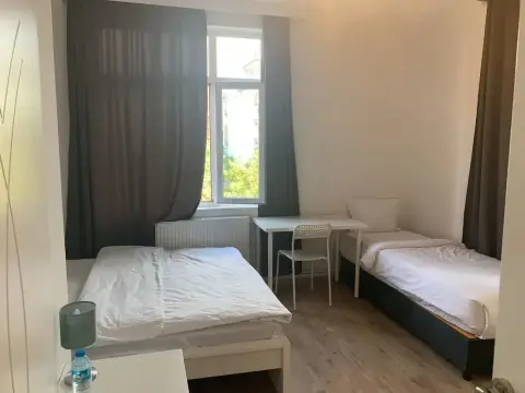 Kayhan Hotel - Photo 4