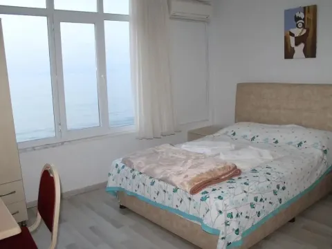 Kirmizi Yali Motel - Photo 1