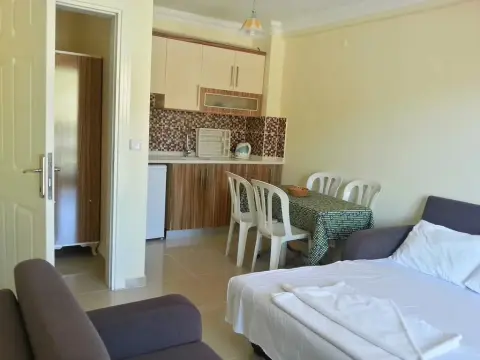 Kleopatra Apartments - Photo 3