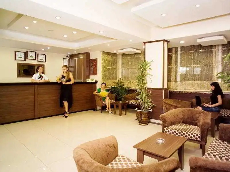 Kleopatra Remi Hotel