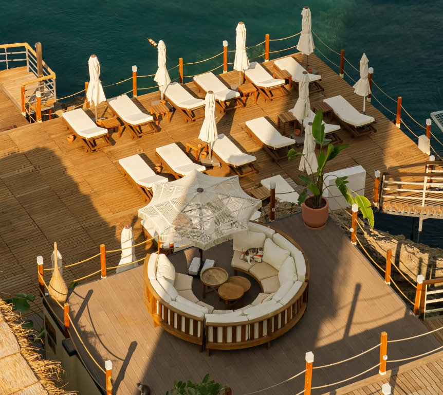 La Boutique Hotel & Suites (Adult Only 16+)