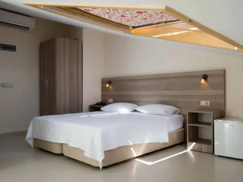 Lantana Aparts - Photo 4