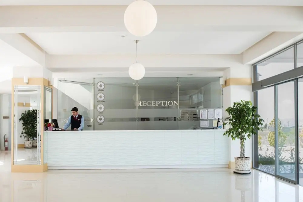 Larina Ninova Thermal Spa & Hotel - Photo 2