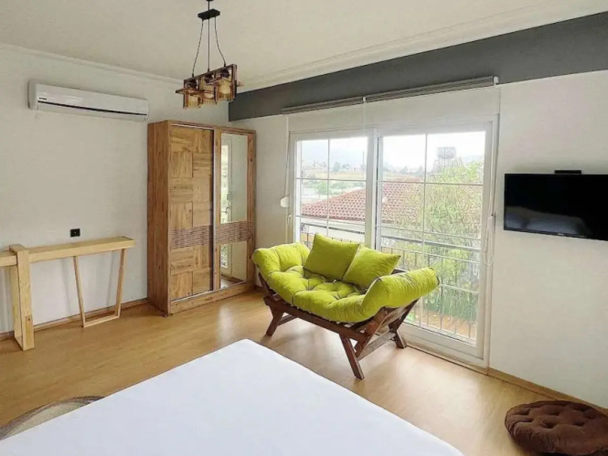Lb Boutique Hotel