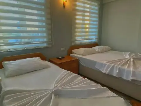 Lera Hotel - Photo 2