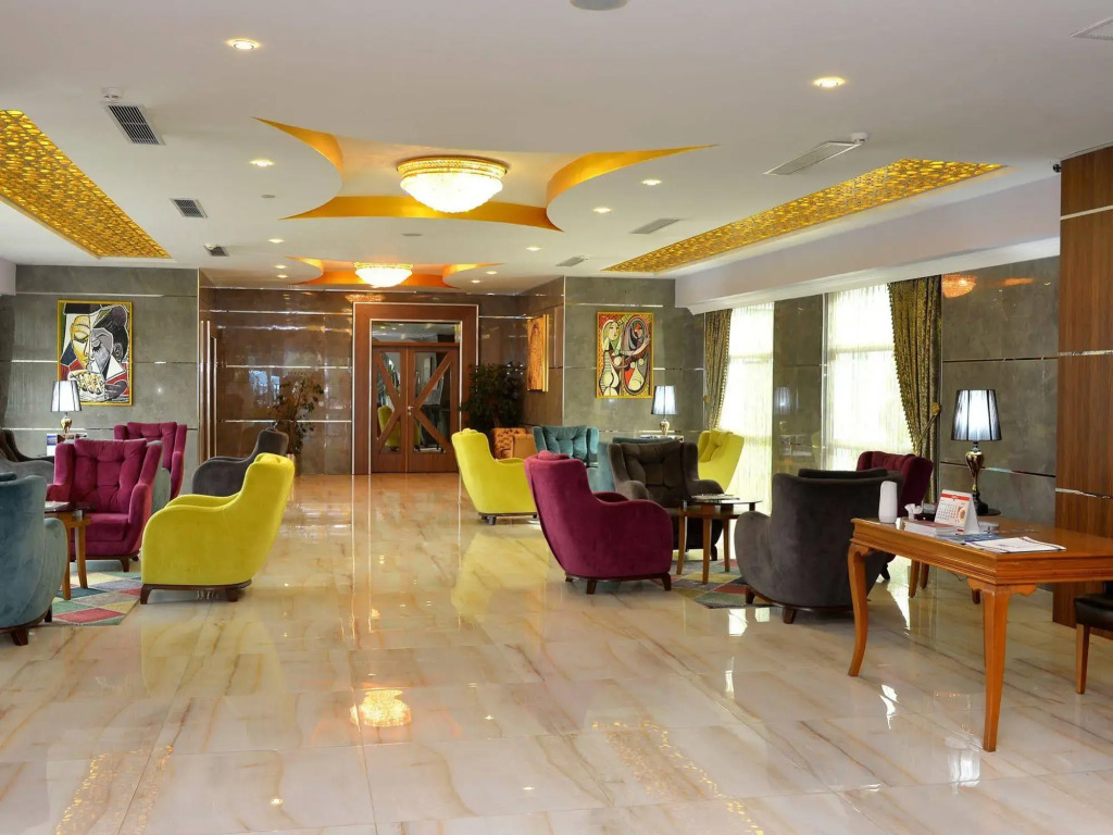 Limapark Hotel - Photo 2