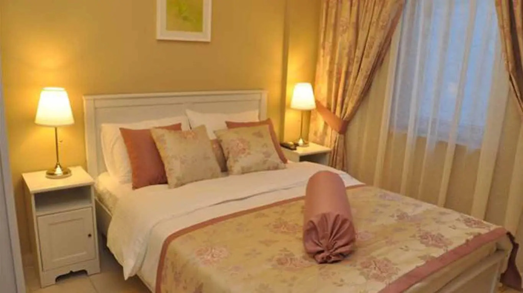 Liona Residence - Photo 4