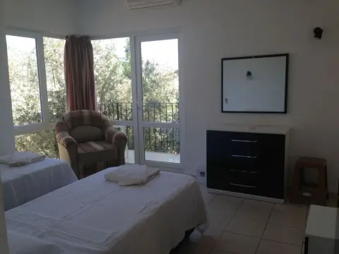 Lizo Hotel - Photo 3