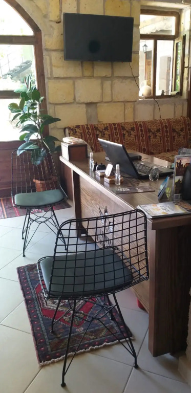 Luwian Stone House - Photo 2