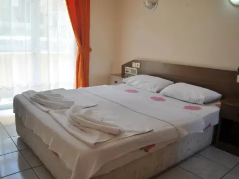 Marsyas Hotel - Photo 2