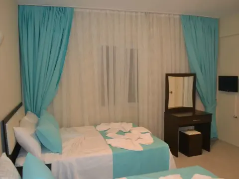 Mavi Hotel - Photo 2