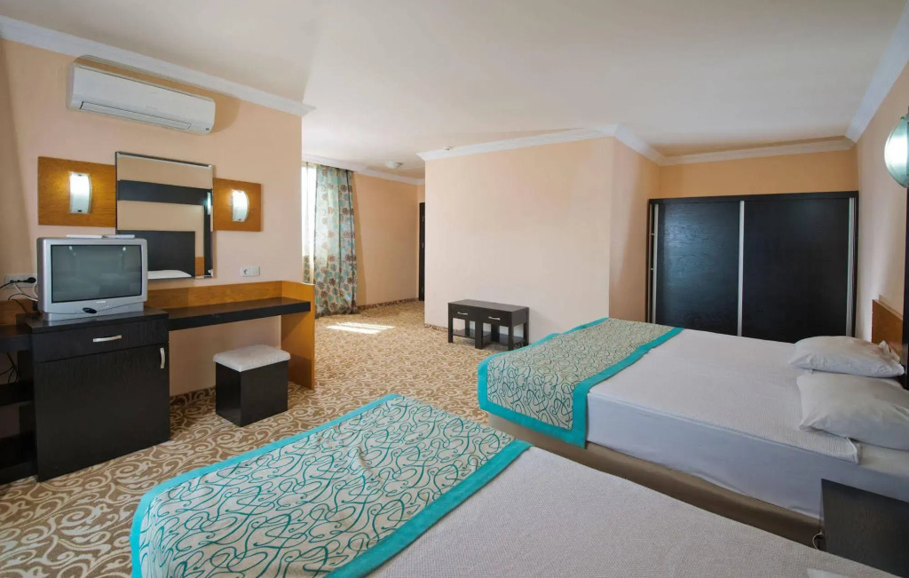 Mc Mahberi Beach Hotel - Photo 4