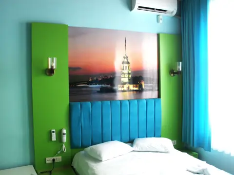 Megaron Hotel - Photo 2