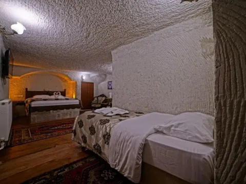 Melek Cave Hotel - Photo 2