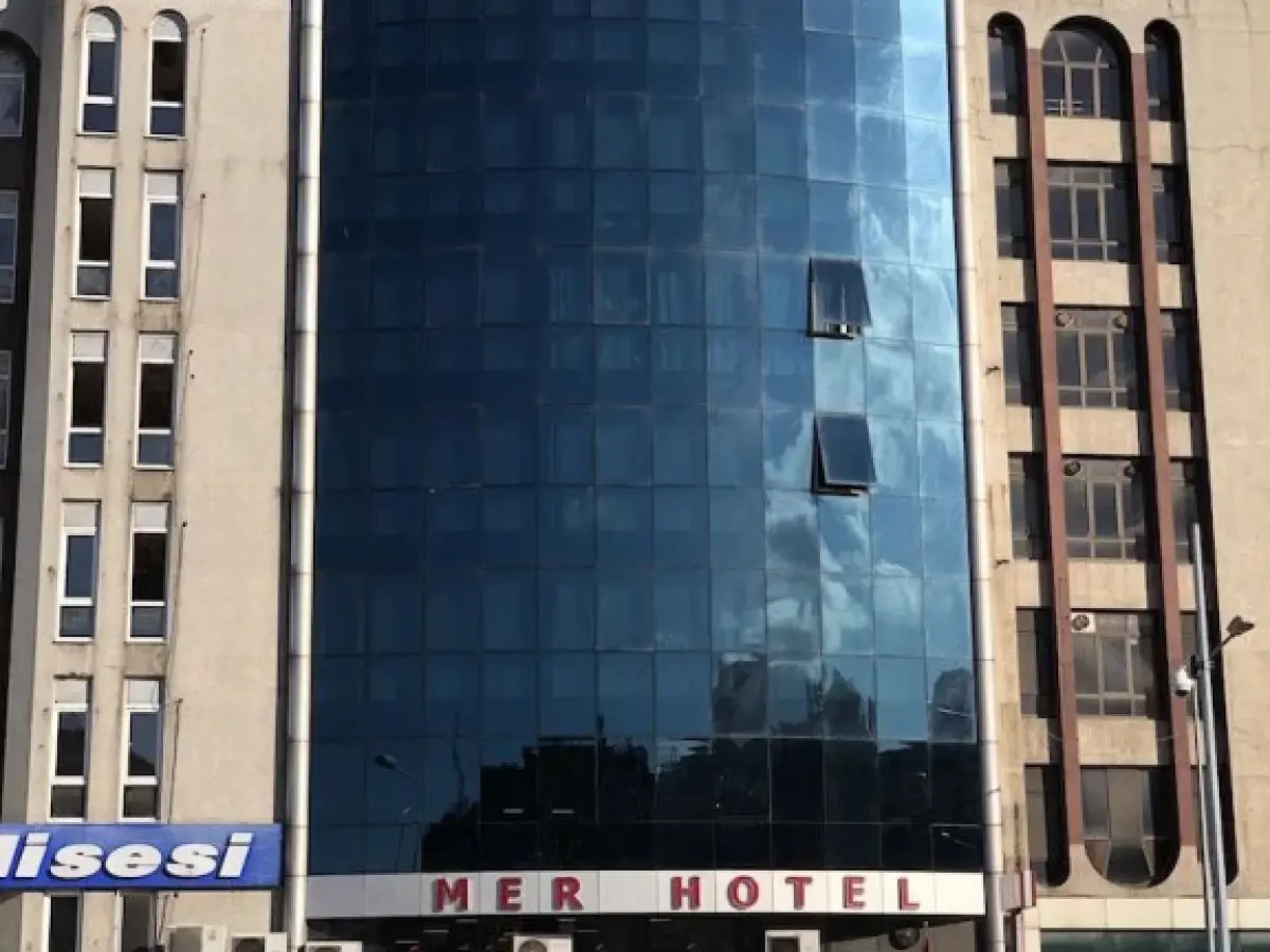 Mer Hotel
