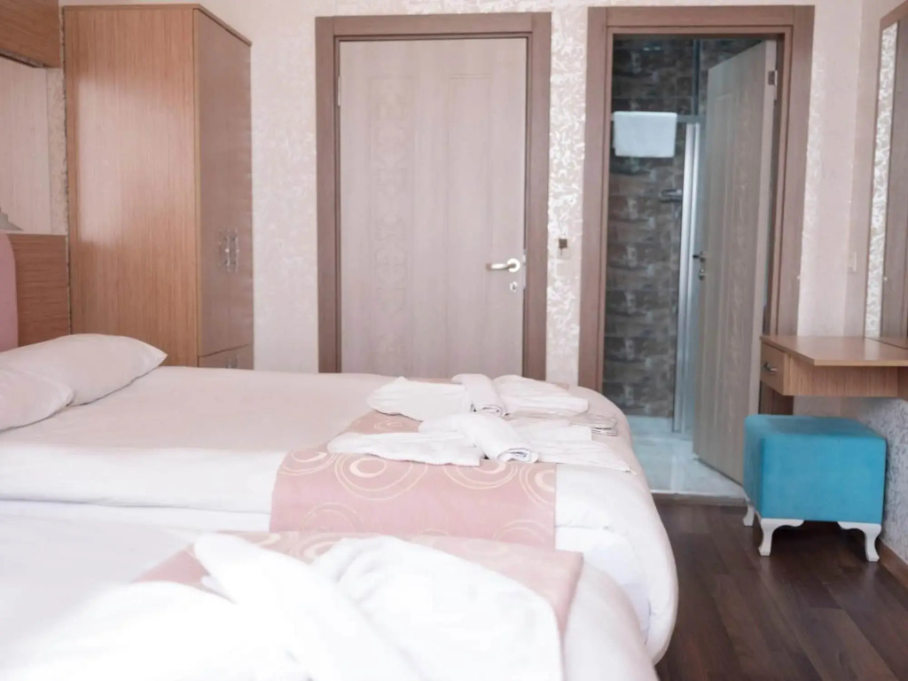 Miklagord Hotel - Photo 3