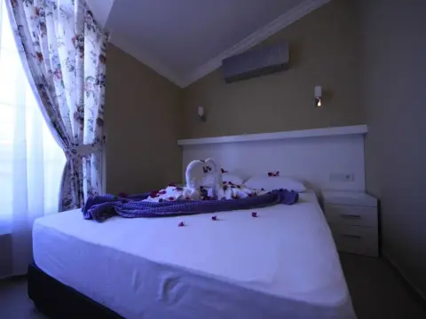 Mimoza Hotel - Photo 3