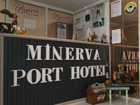 Minerva Port Hotel - Photo 1