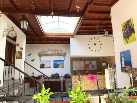 Mitos Hotel - Photo 1