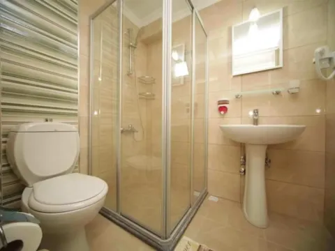 Moonlight Apartments - Photo 4