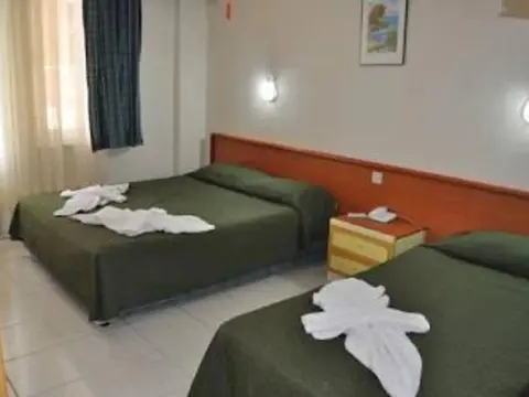 Moonlight Hotel - Photo 3
