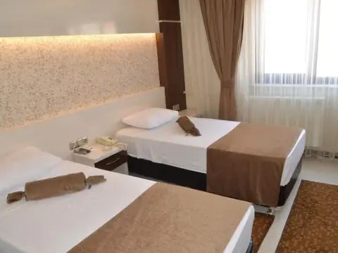 Napa Otel - Photo 3