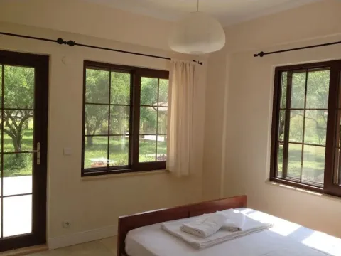 Narnia Hotel - Photo 1