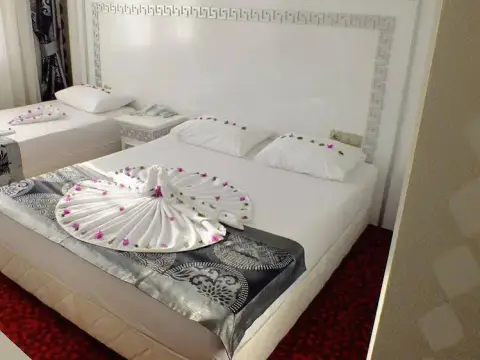 New York Hotel - Photo 3