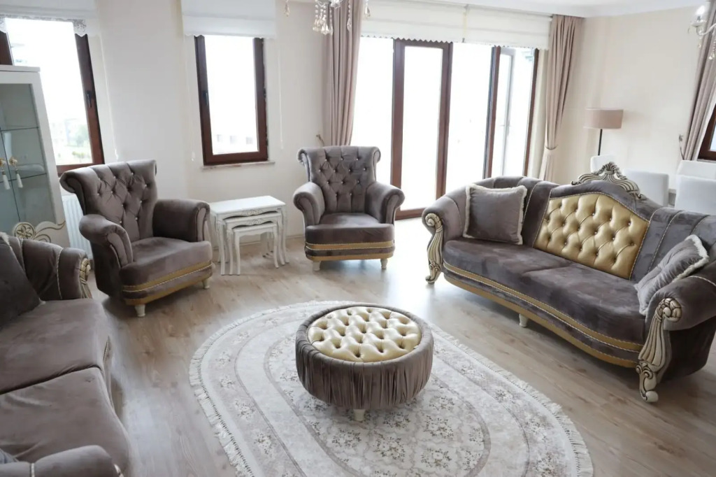 North Pearl Residence - Photo 3