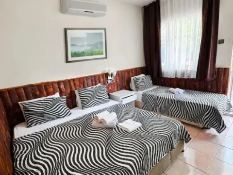 Ones Pansi̇yon - Photo 2