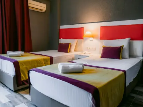 Orange Owl Hotel - Foto 2