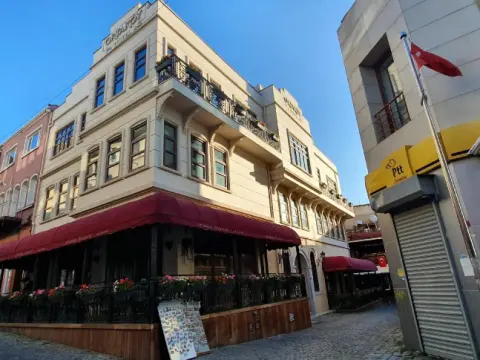 Ortakoy Hotel - Photo 1