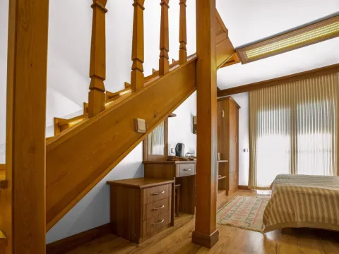 Otel Azmakhan - Photo 4