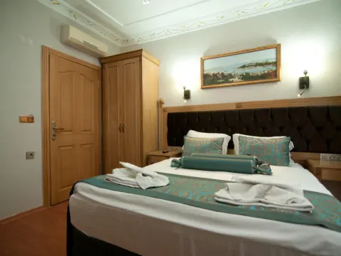 Blue Tuana Hotel - Photo 3